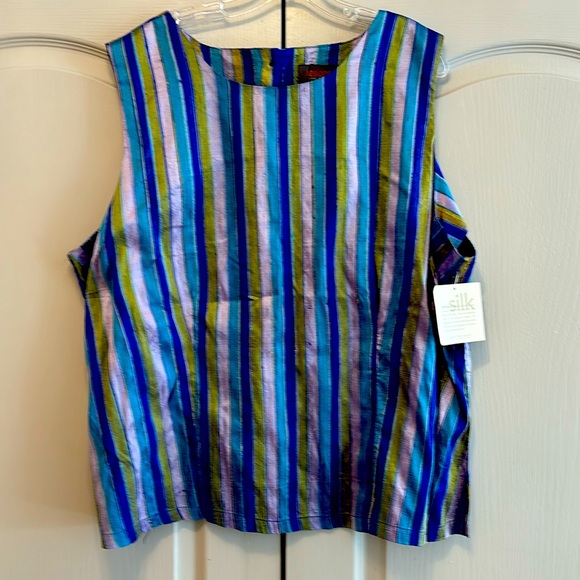 Lane Bryant Tops - Lane Bryant Designs 100% Silk Button-Up Tank Top Size: 26/28